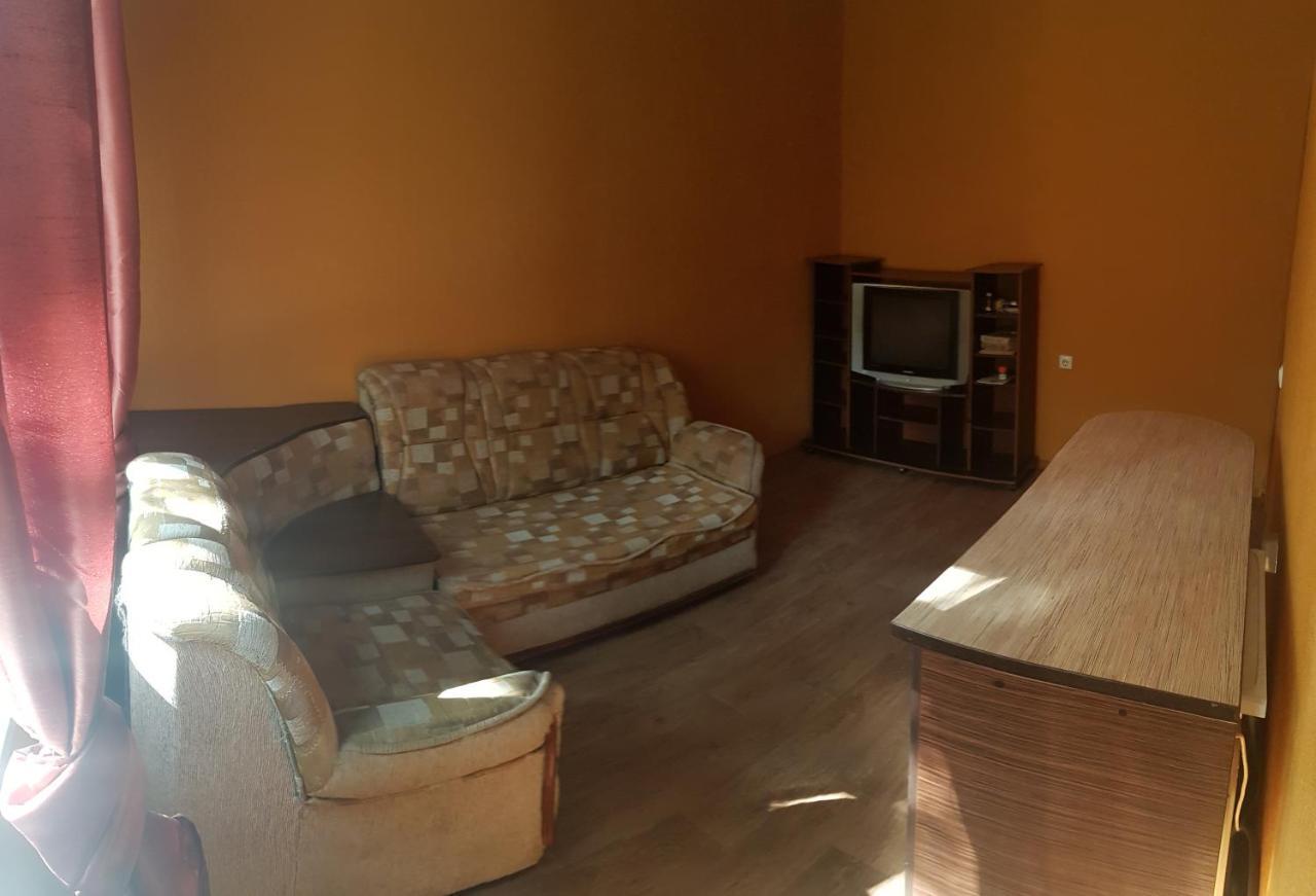 Hôtel Maiami à Nikopol Extérieur photo