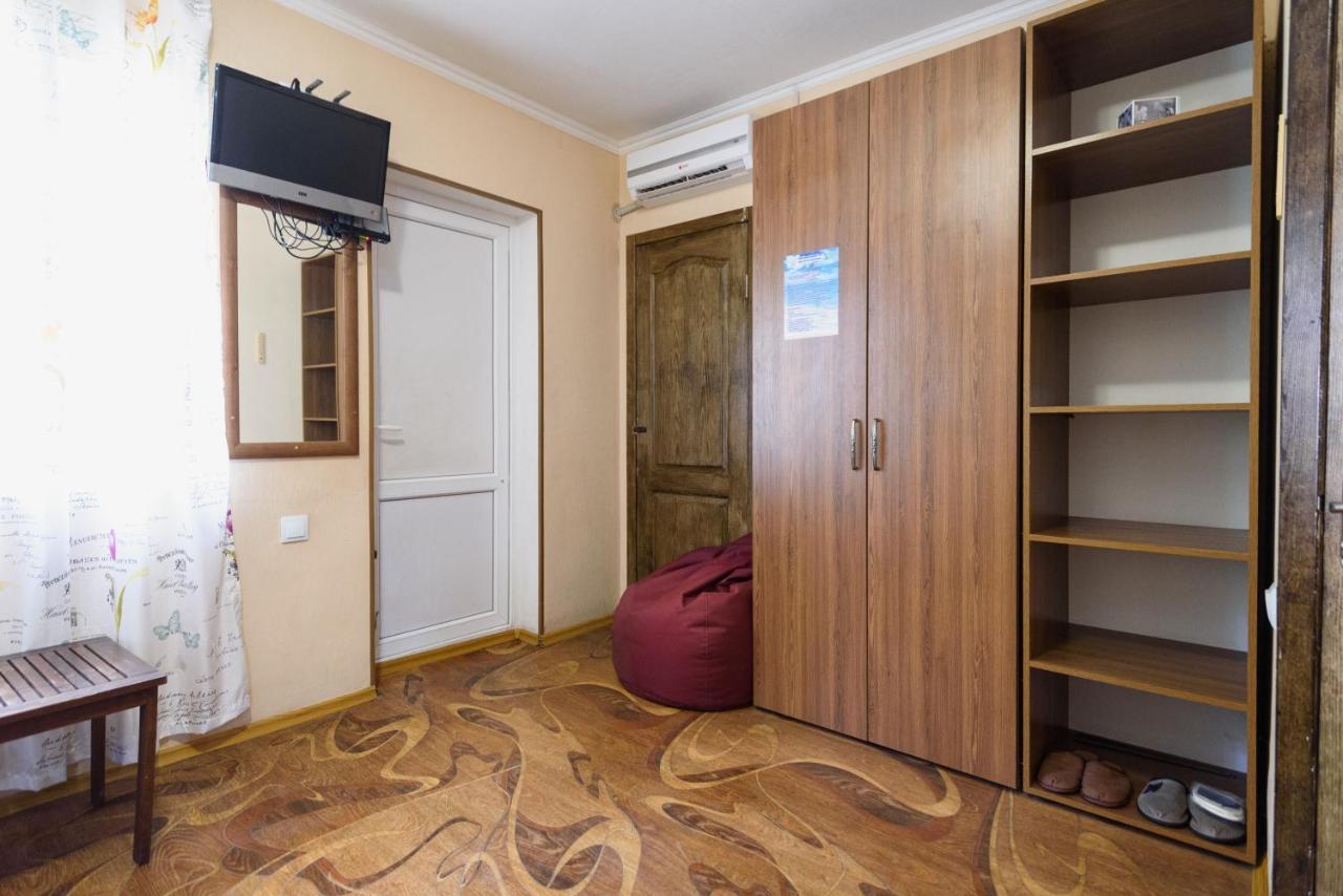 Hôtel Maiami à Nikopol Extérieur photo