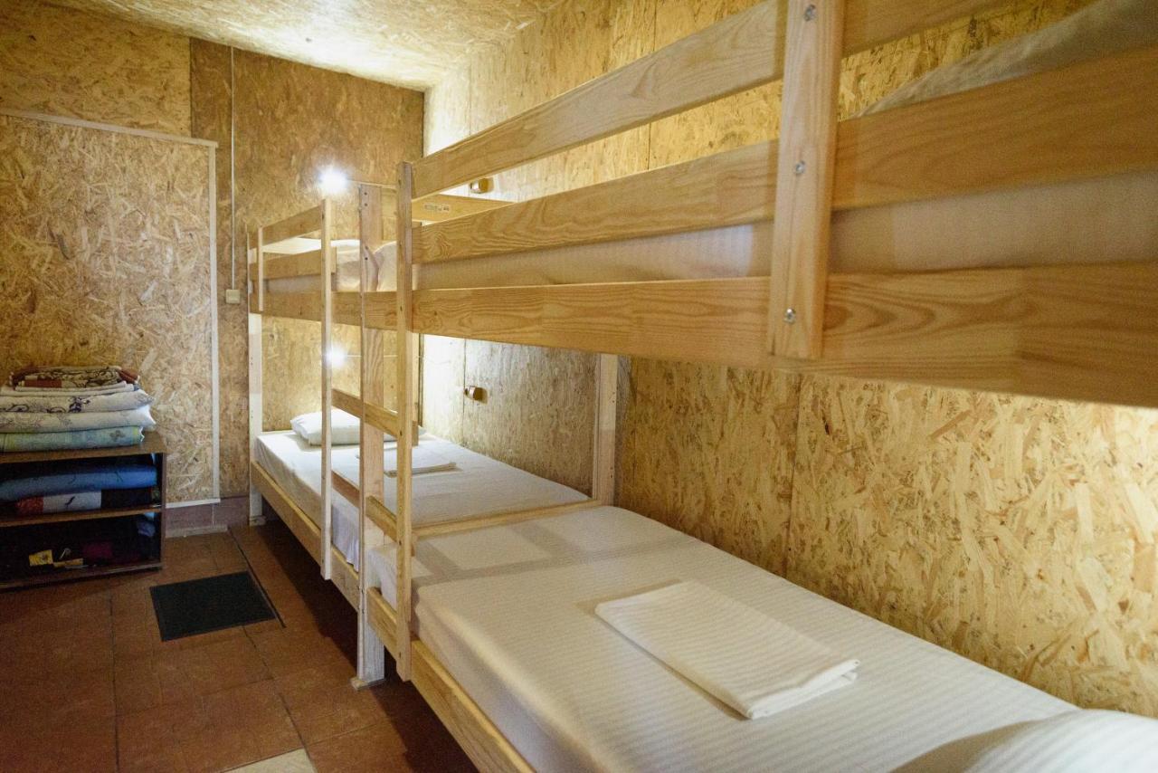 Hôtel Maiami à Nikopol Extérieur photo